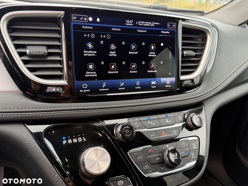 Chrysler Pacifica - 14