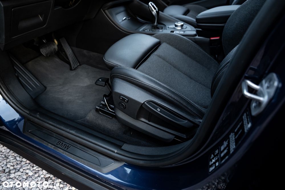 BMW X1 xDrive20i Sport - 19