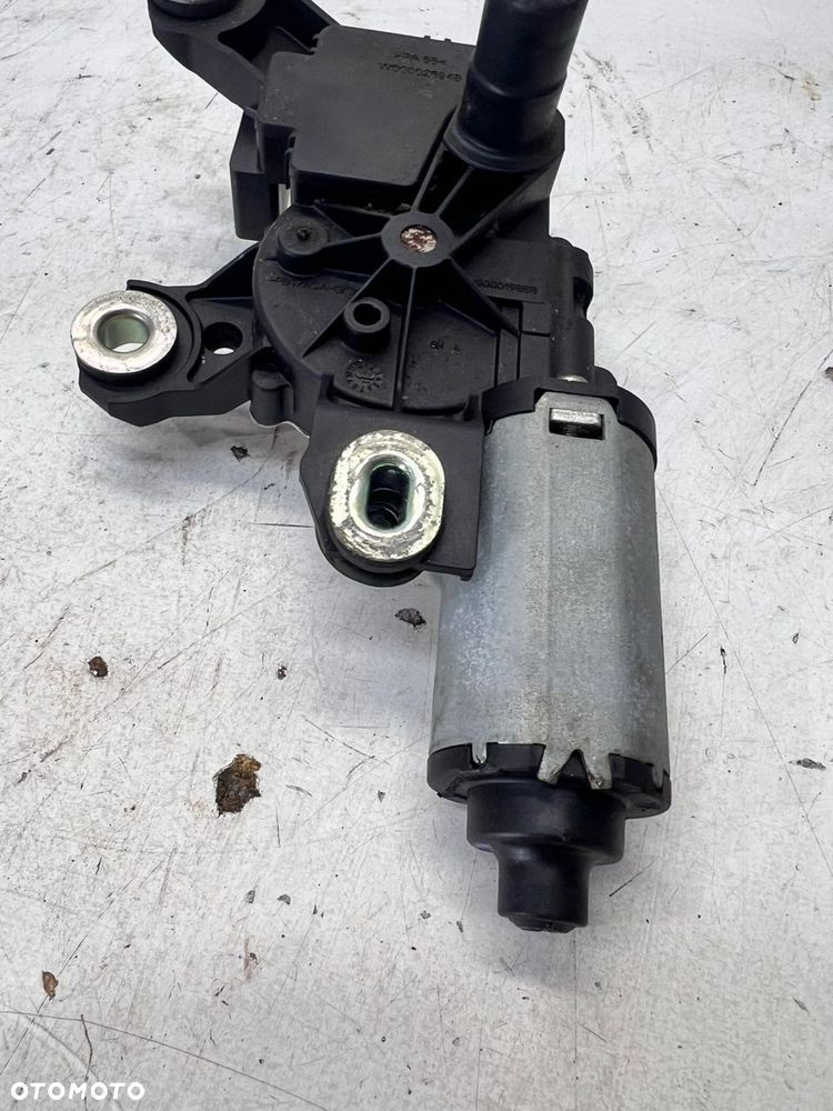 SILNICZEK WYCIERACZKI TYŁ AUDI A3 8V 8V0955711A - 8
