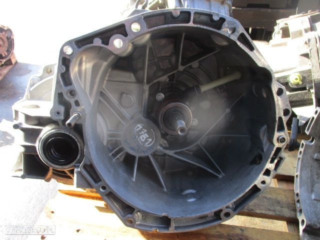 Caixa Velocidades ND4001 RENAULT MEGANE 3 FASE 1 2011 1.9DCI 130CV 5P PRETO DIESEL 6V - 1