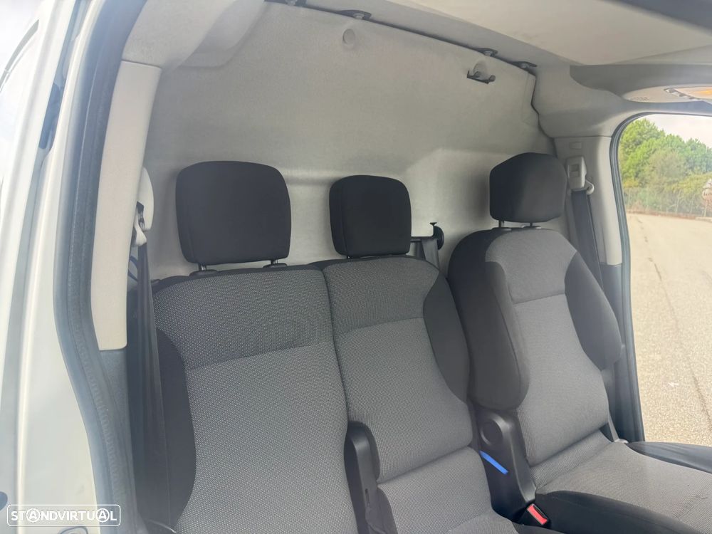 Peugeot Partner 1.6 Hdi 3 Lugares - 19
