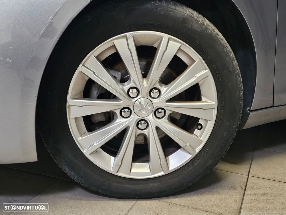 Peugeot 308 1.5 BlueHDi Style - 27