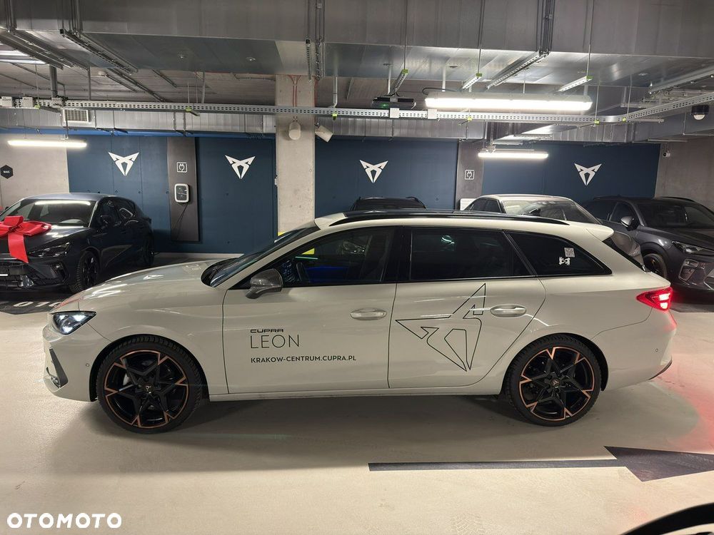 Cupra Leon Sportstourer - 3