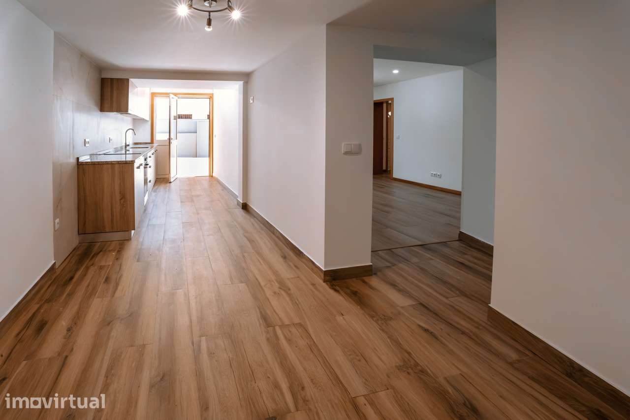 Moradia T4 totalmente renovada-Murtosa - Grande imagem: 3/33