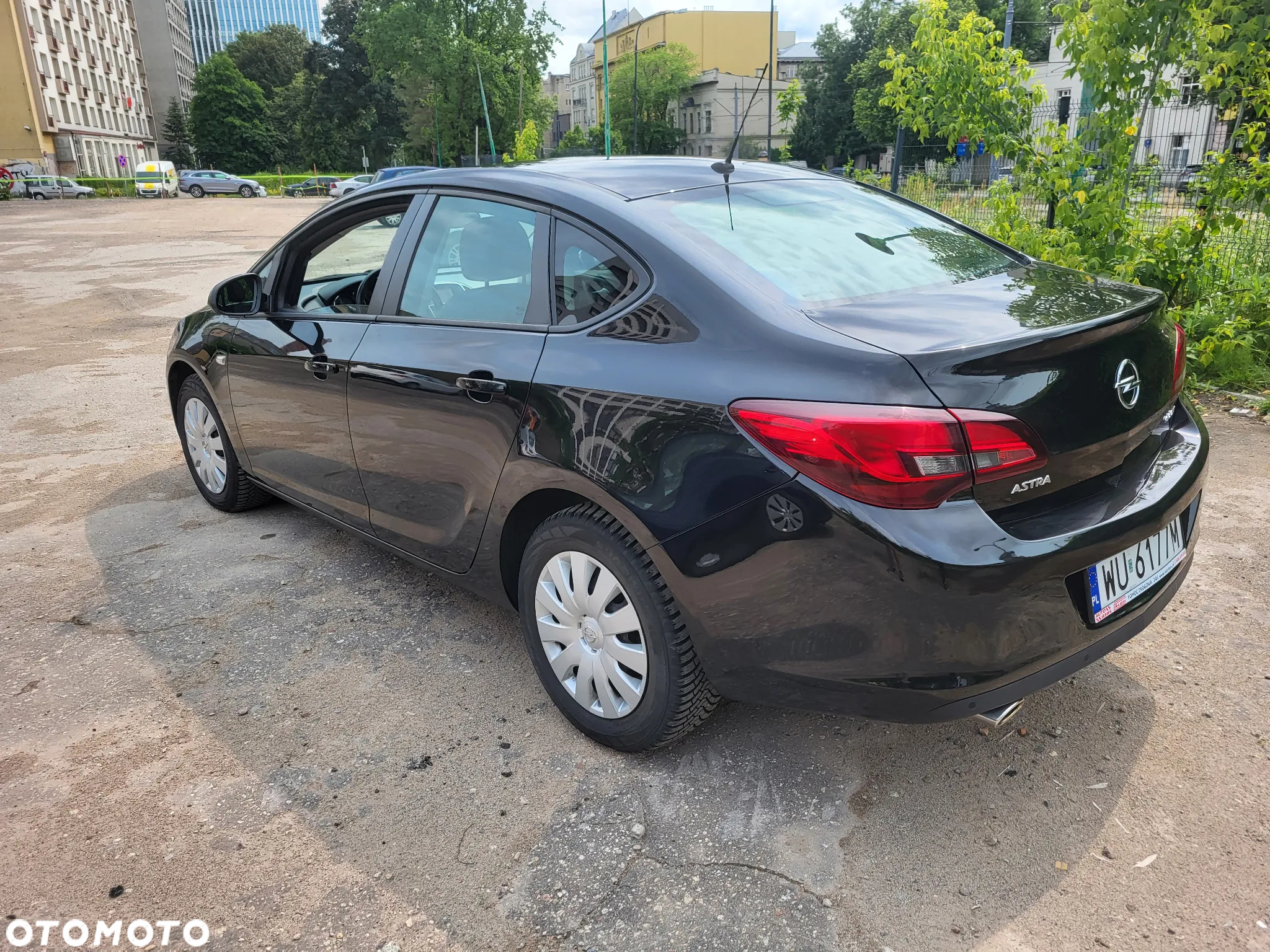 Opel Astra - 2