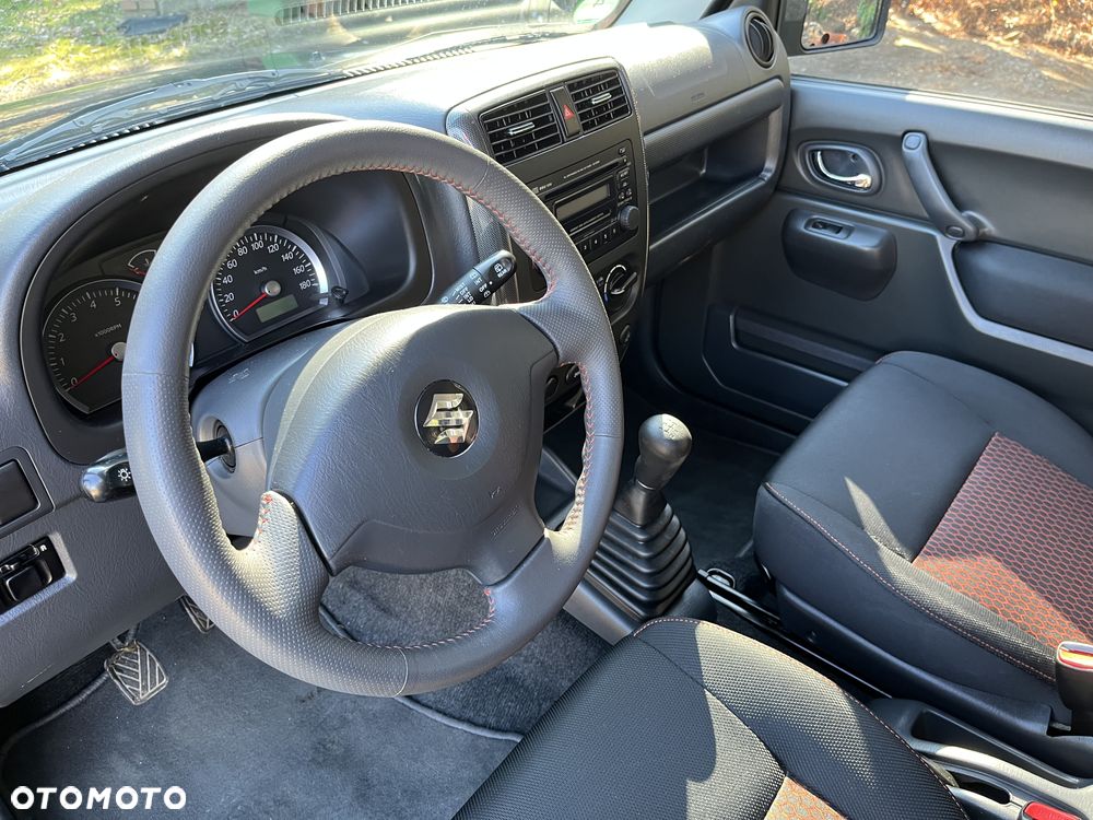 Suzuki Jimny Black&White - 15