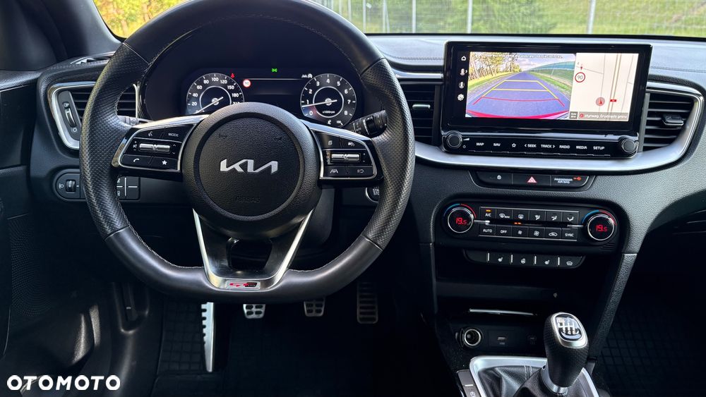 Kia ProCeed - 20