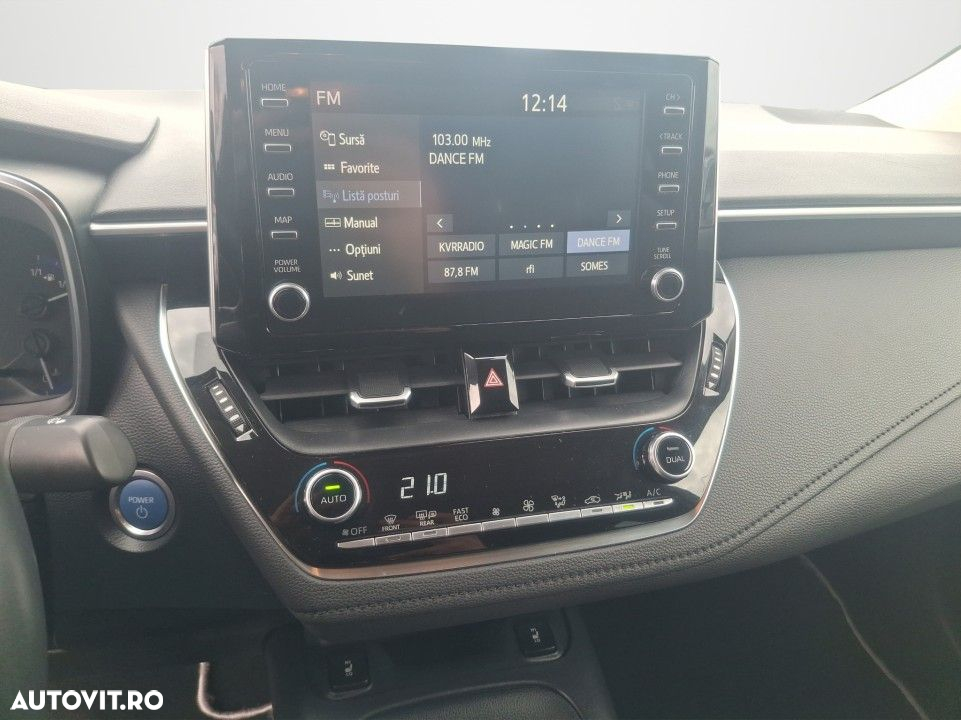 Toyota Corolla - 16