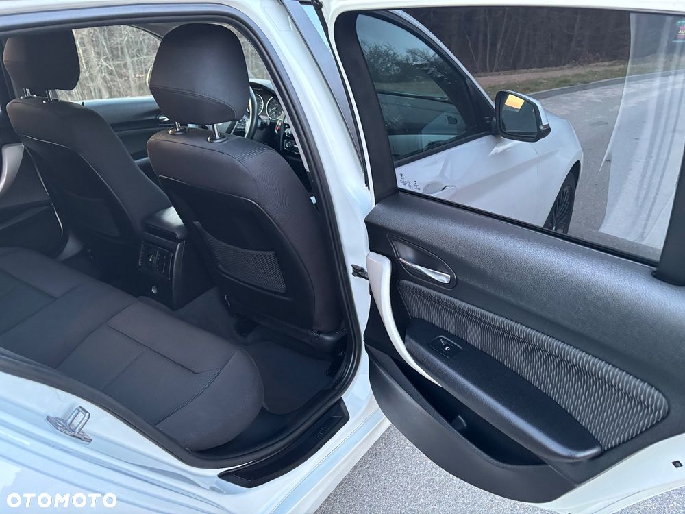 BMW Seria 1 - 21