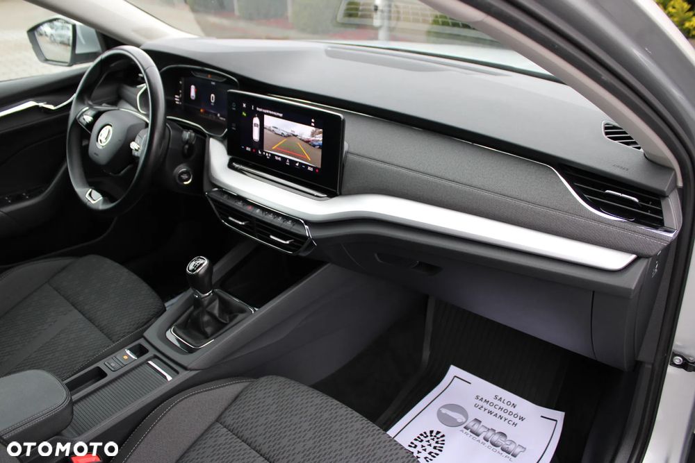 Skoda Octavia 1.5 TSI ACT Style - 29