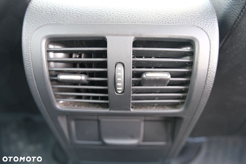 Volkswagen Passat 2.0 Blue TDI DSG SCR Exclusive - 19