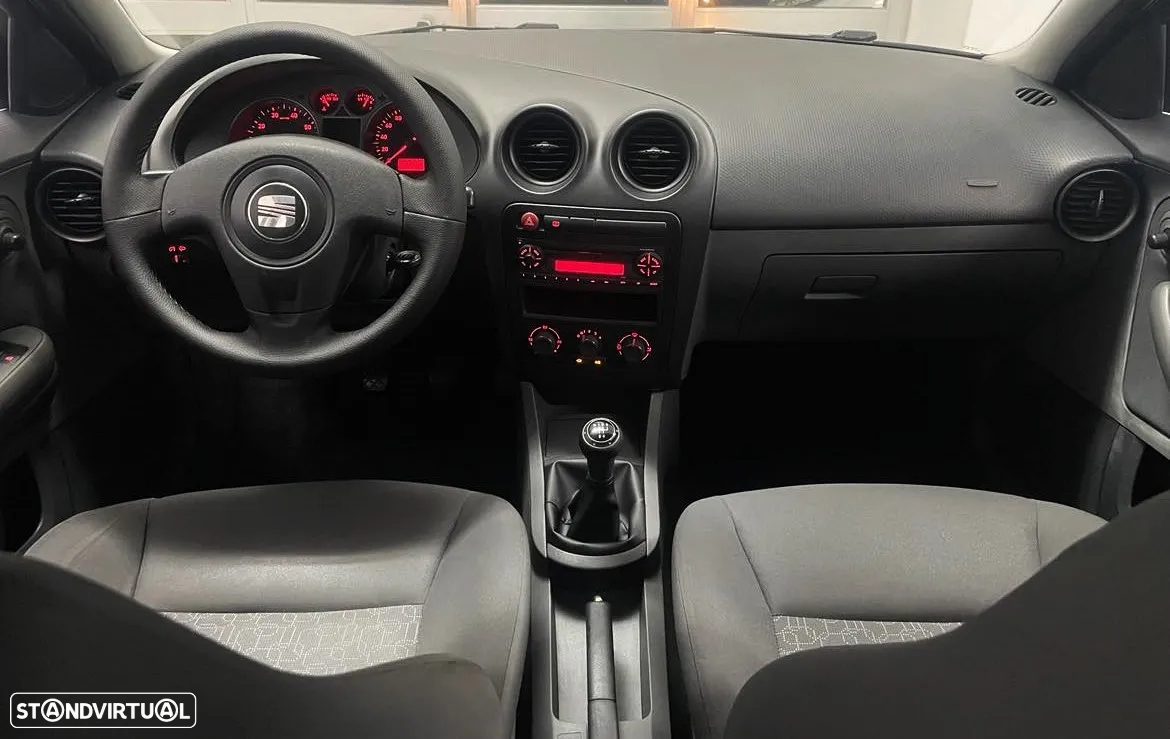 SEAT Ibiza 1.2 12V Reference - 11