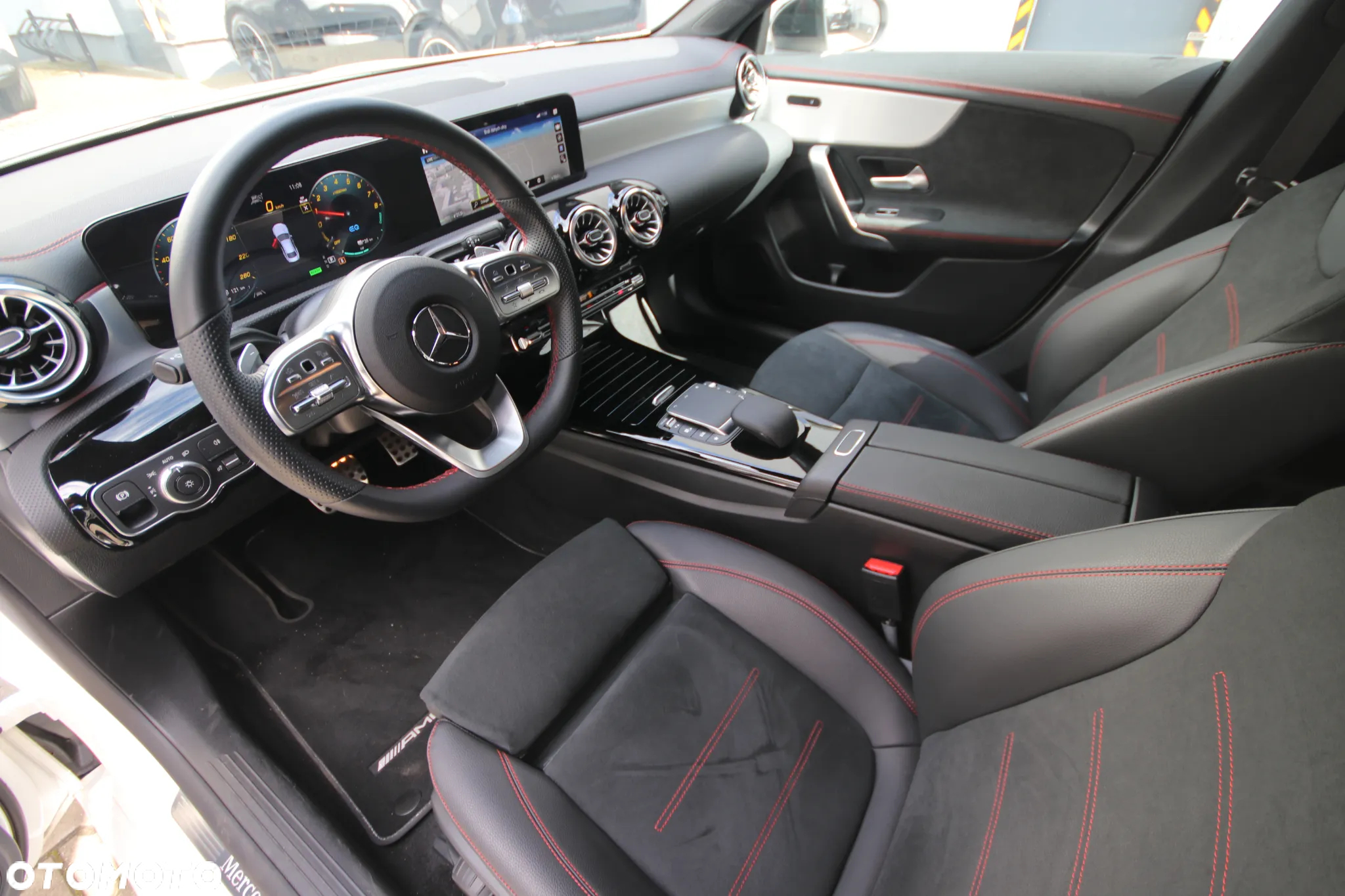 Mercedes-Benz CLA 250 e 8G-DCT Edition AMG Line - 13