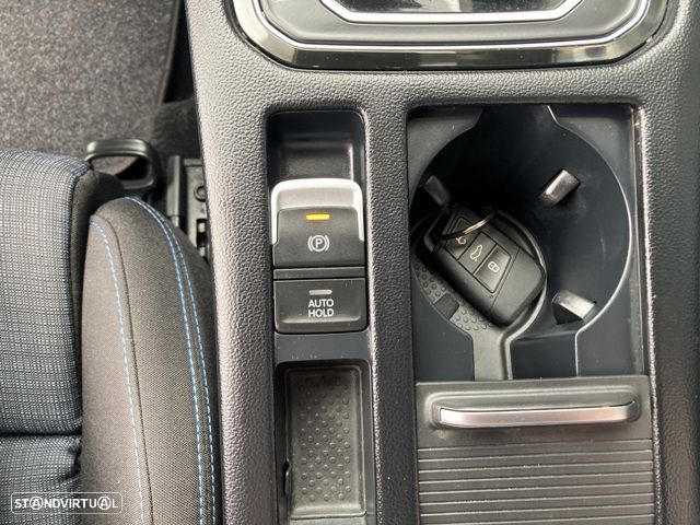 VW Passat Variant 1.4 TSI DSG GTE - 34