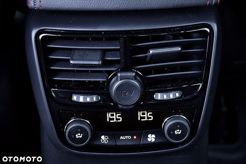 Peugeot 508 1.6 e-THP Active S&S - 28