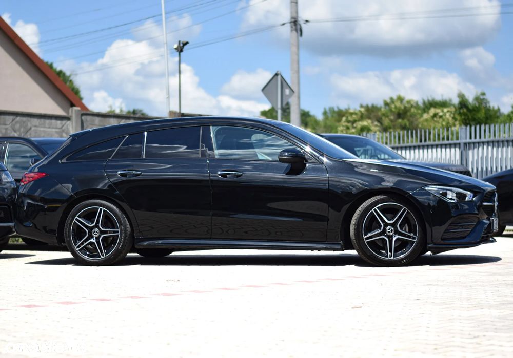 Mercedes-Benz CLA 180 7G-DCT AMG Line - 38