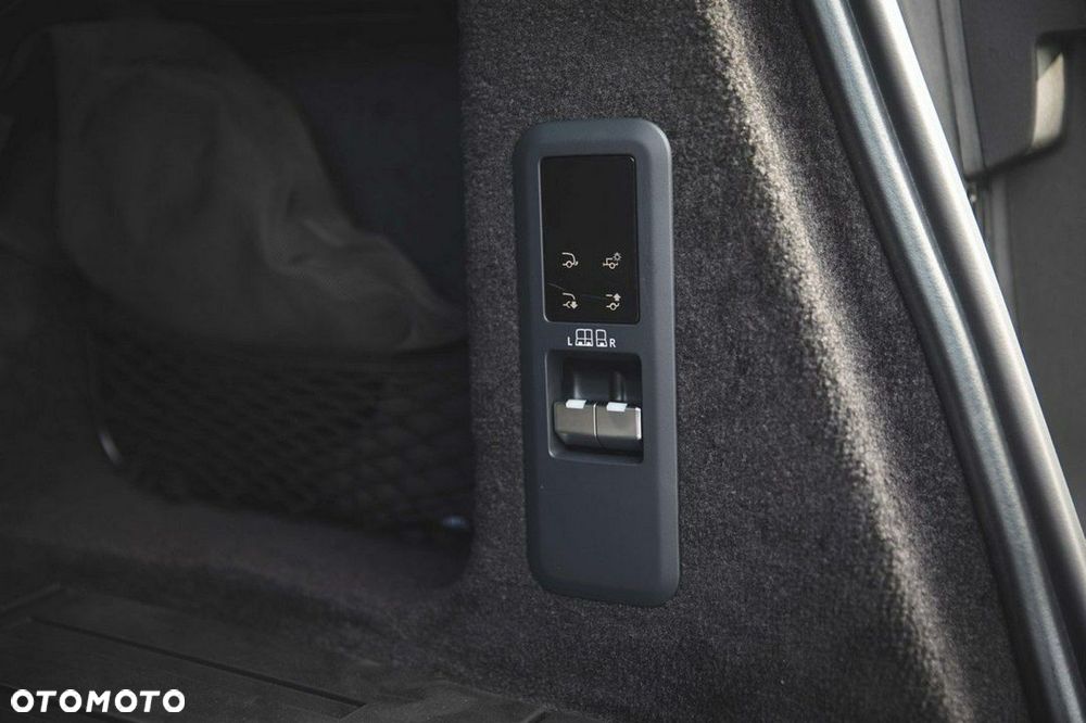 Land Rover Range Rover Sport - 21