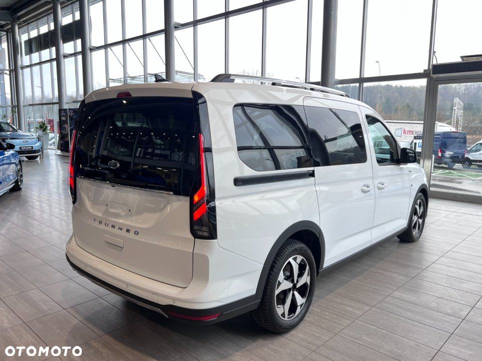 Ford Tourneo Connect - 4