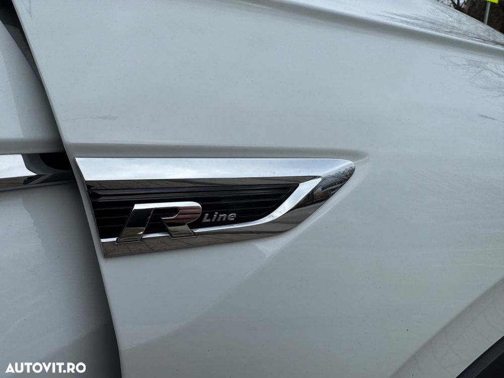 Volkswagen Tiguan 2.0 TDI SCR DSG R-Line - 16