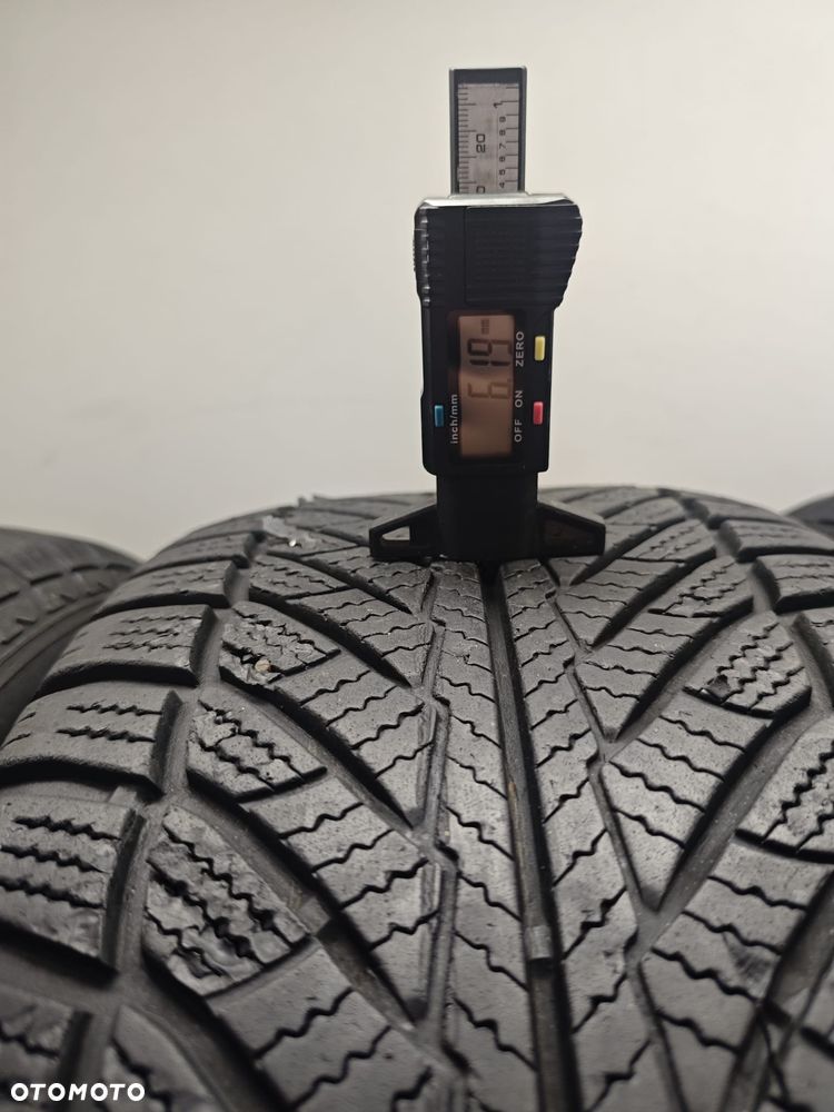 Opony 245 55 17 Goodyear Ultragrip performance RUNFLAT 4szt - 3