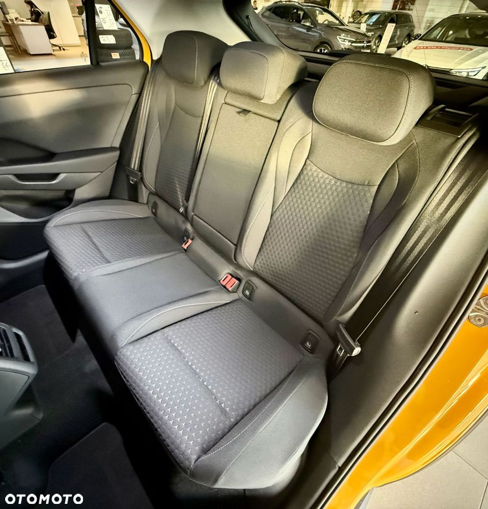 Volkswagen T-Roc - 23