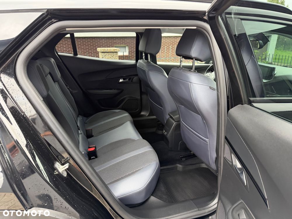 Peugeot 2008 1.5 BlueHDi Allure S&S - 12