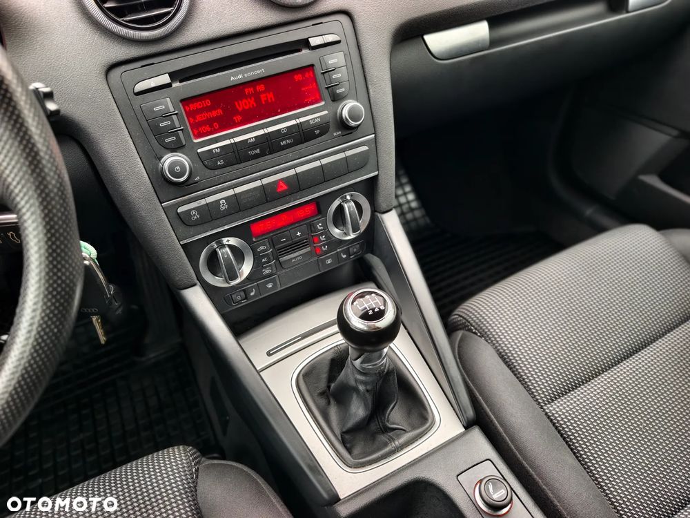 Audi A3 Sportback 2.0 TDI Attraction - 15