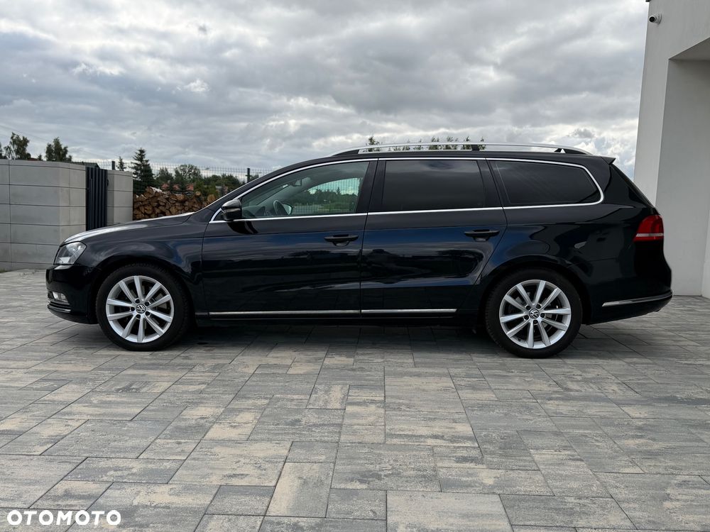 Volkswagen Passat 2.0 TDI DPF BlueMotion Technology Comfortline - 8