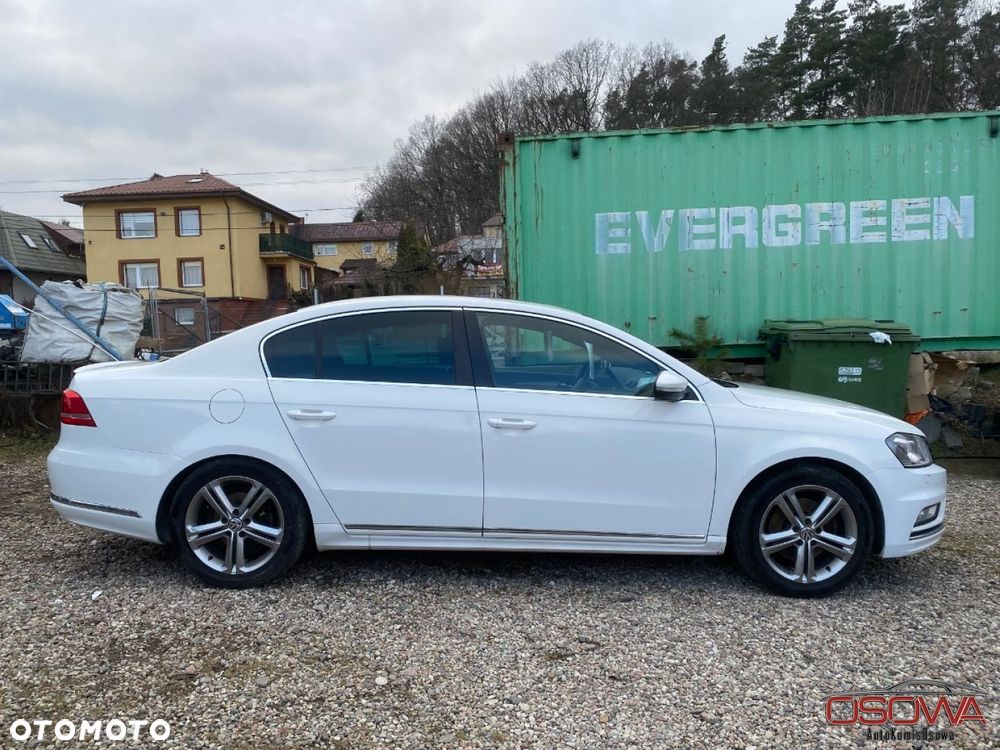 Volkswagen Passat - 12