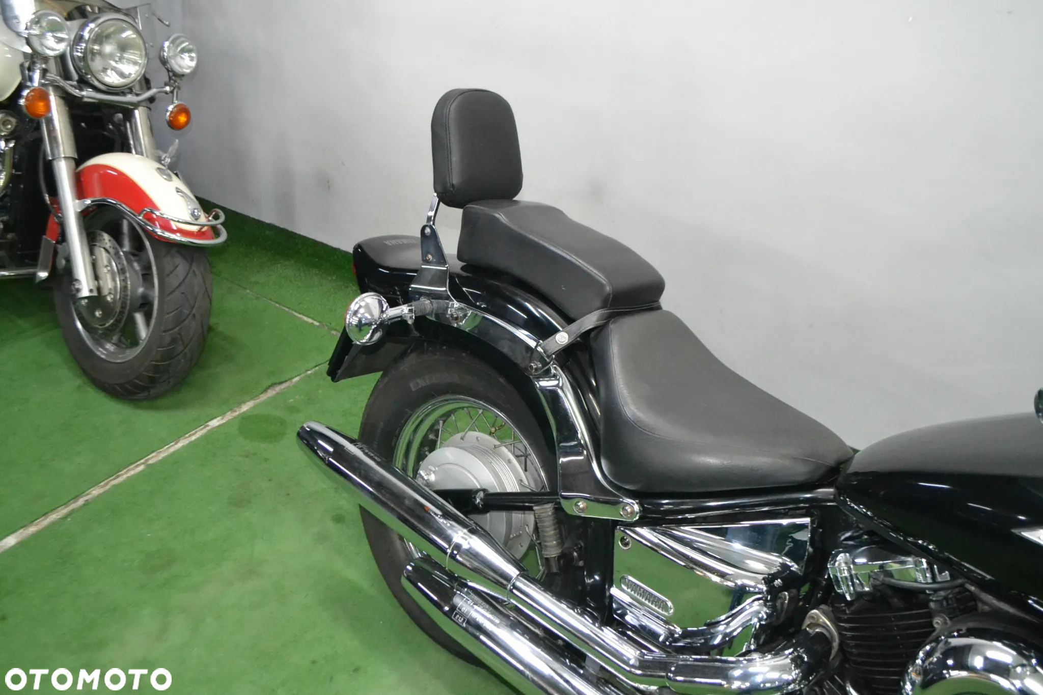 Yamaha XVS - 6
