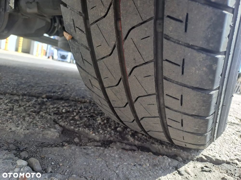 Iveco 35S18 KONTENER Z WINDĄ LEDY SILNIK 3 LITRY !!! - 11