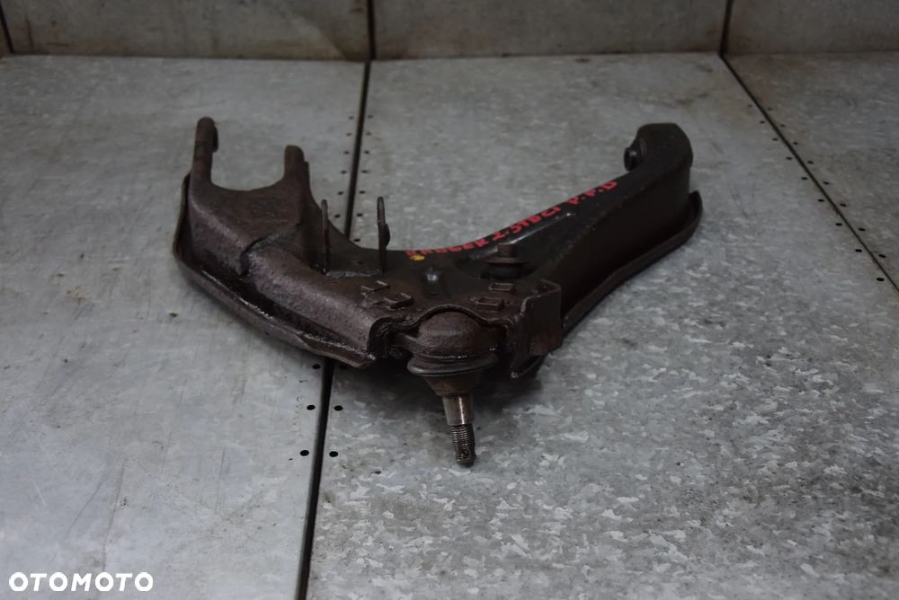 FORD RANGER WAHACZ LEWY PRAWY PRZÓD DOLNY 06- - 3