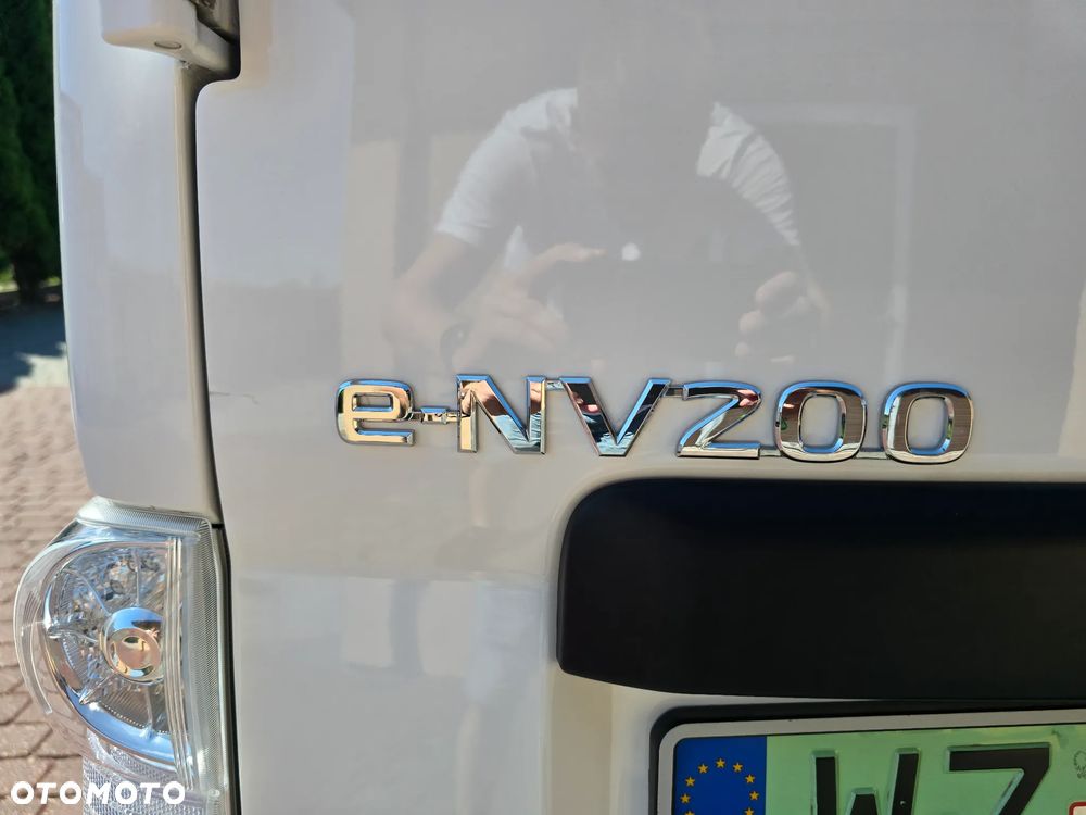 Nissan NV200 - 25