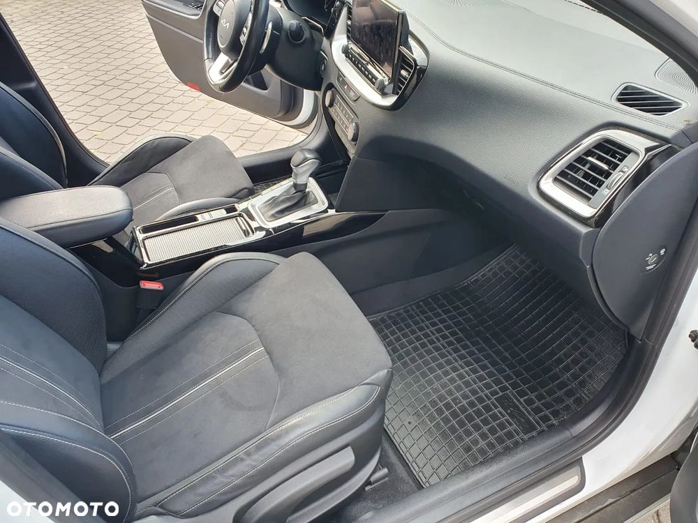 Kia XCeed 1.6 T-GDI Prestige Line DCT - 10