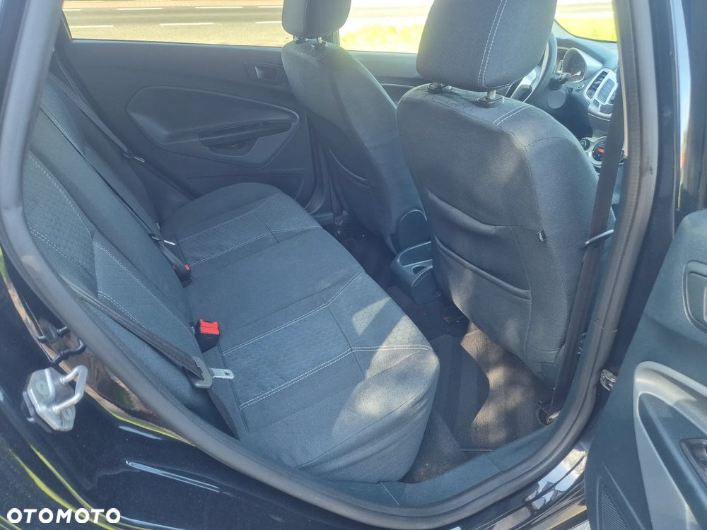 Ford Fiesta 1.4 Titanium EU5 - 24