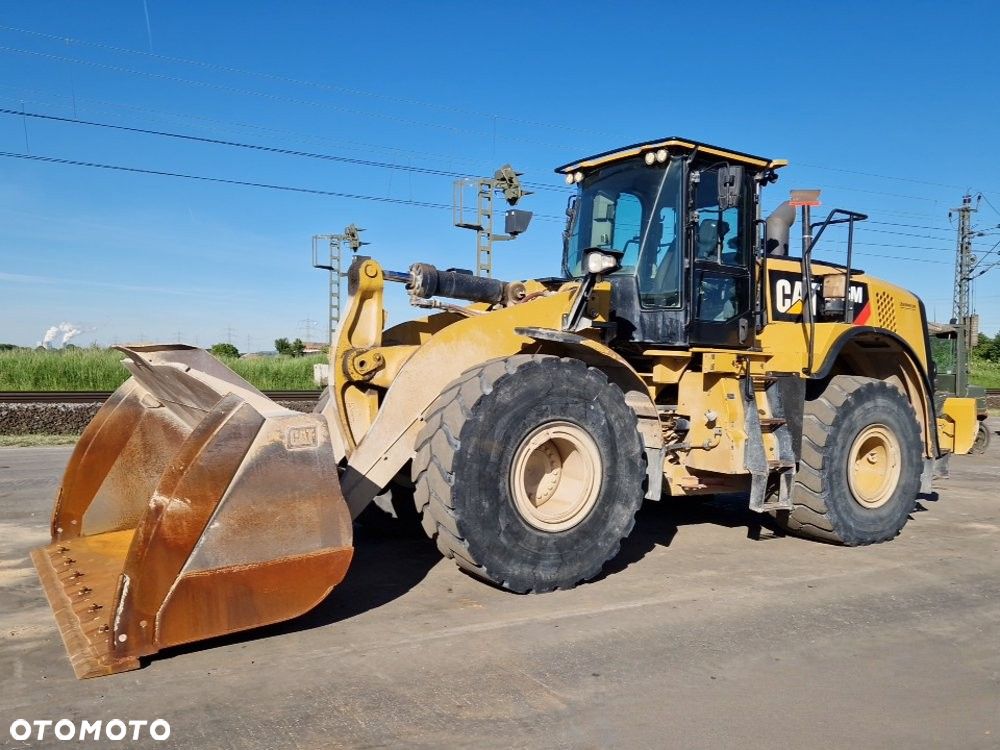 Caterpillar 966M - 1