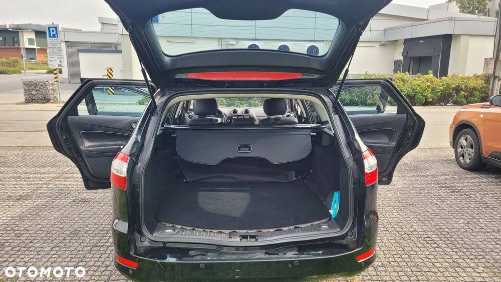 Ford Mondeo 2.0 TDCi Titanium - 8