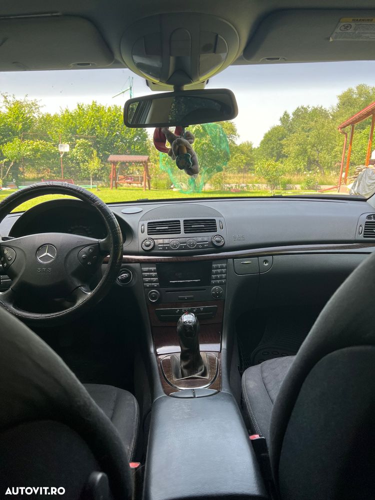 Mercedes-Benz E 200 CDI Classic - 5
