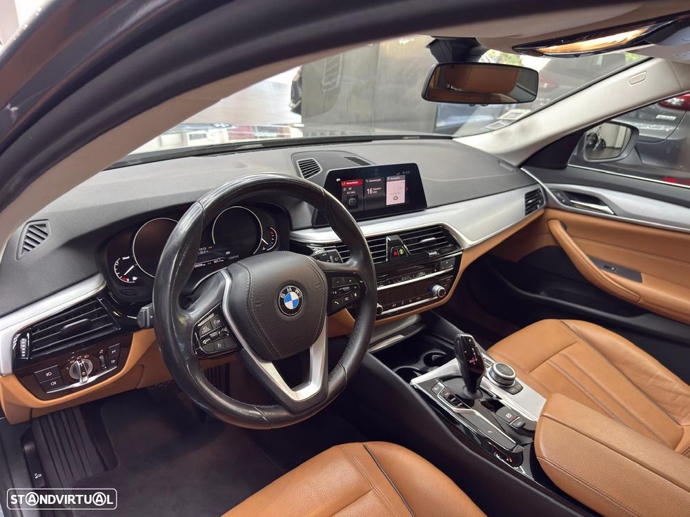 BMW 520 d Line Luxury Auto - 28