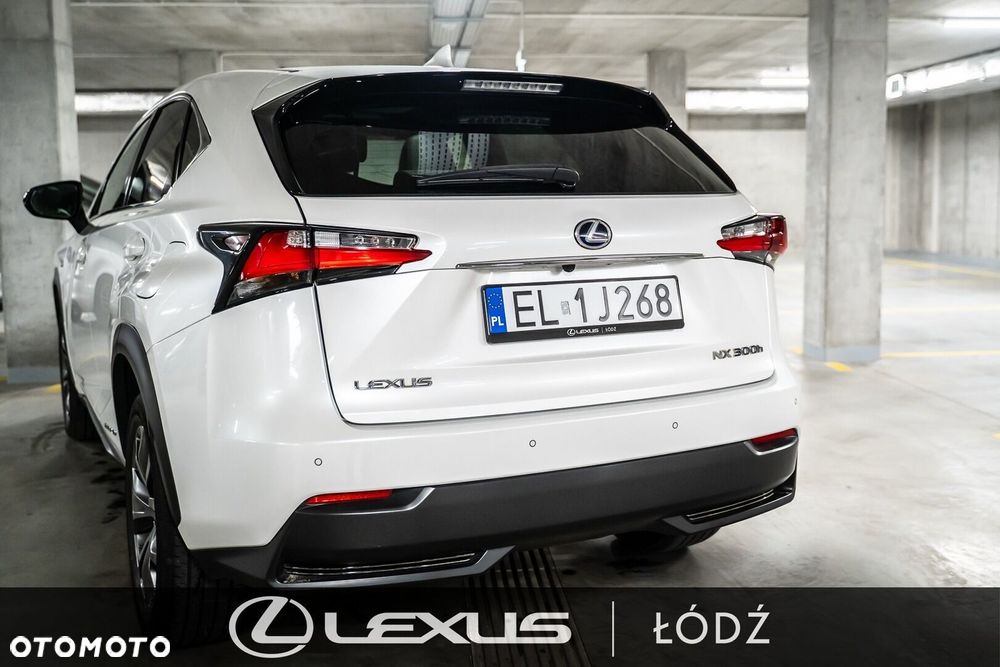 Lexus NX 300h F Sport AWD - 6