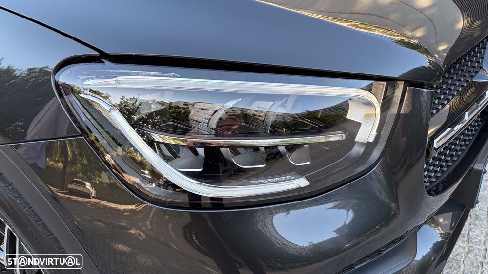 Mercedes-Benz GLC 300 de 4Matic 9G-TRONIC AMG Line - 33