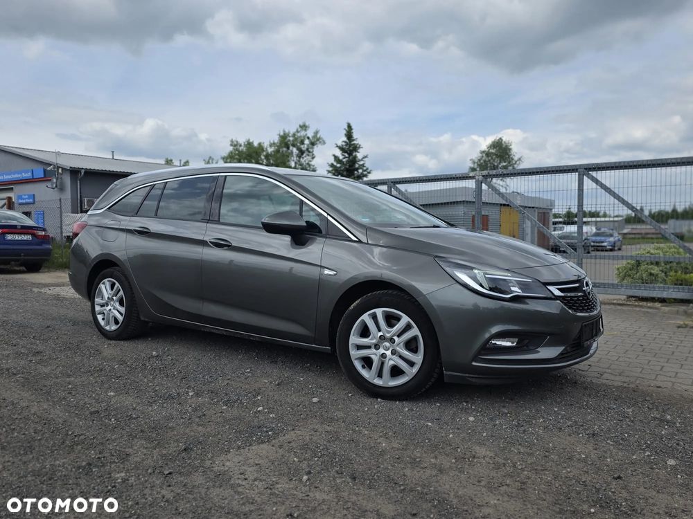 Opel Astra - 9