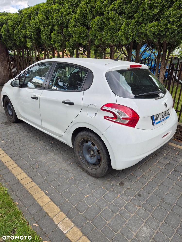 Peugeot 208 1.4 HDi Access - 4