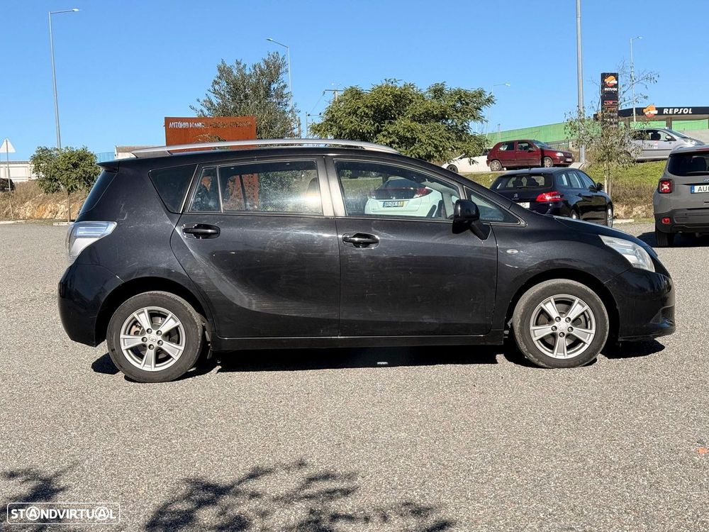 Toyota Verso 2.0 D-4D Energy i-Motion - 8