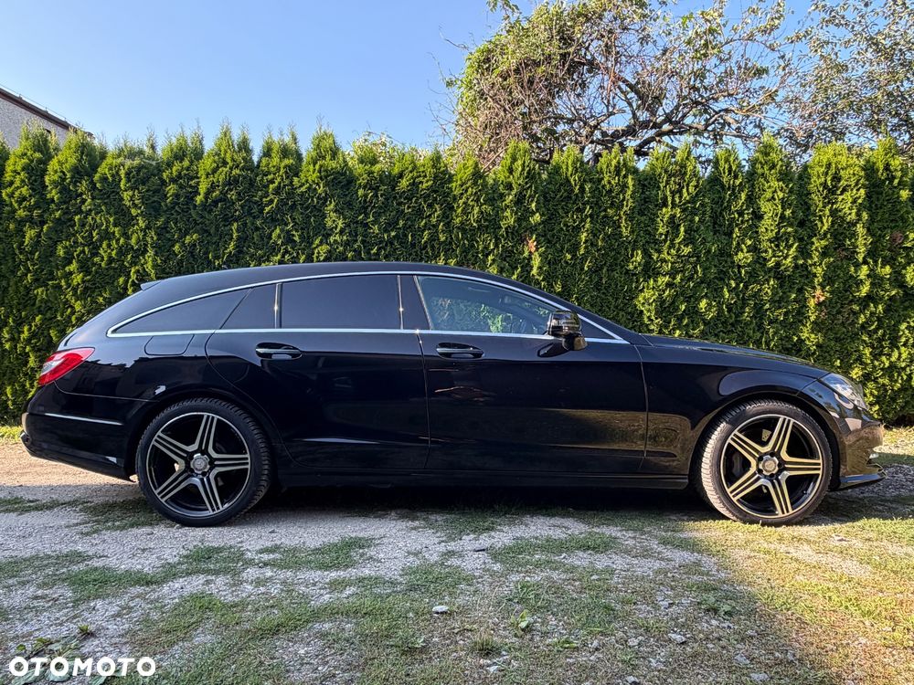 Mercedes-Benz CLS 350 CDI 4-Matic BlueEff - 3