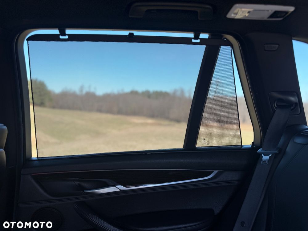 BMW X5 xDrive25d Sport-Aut - 24