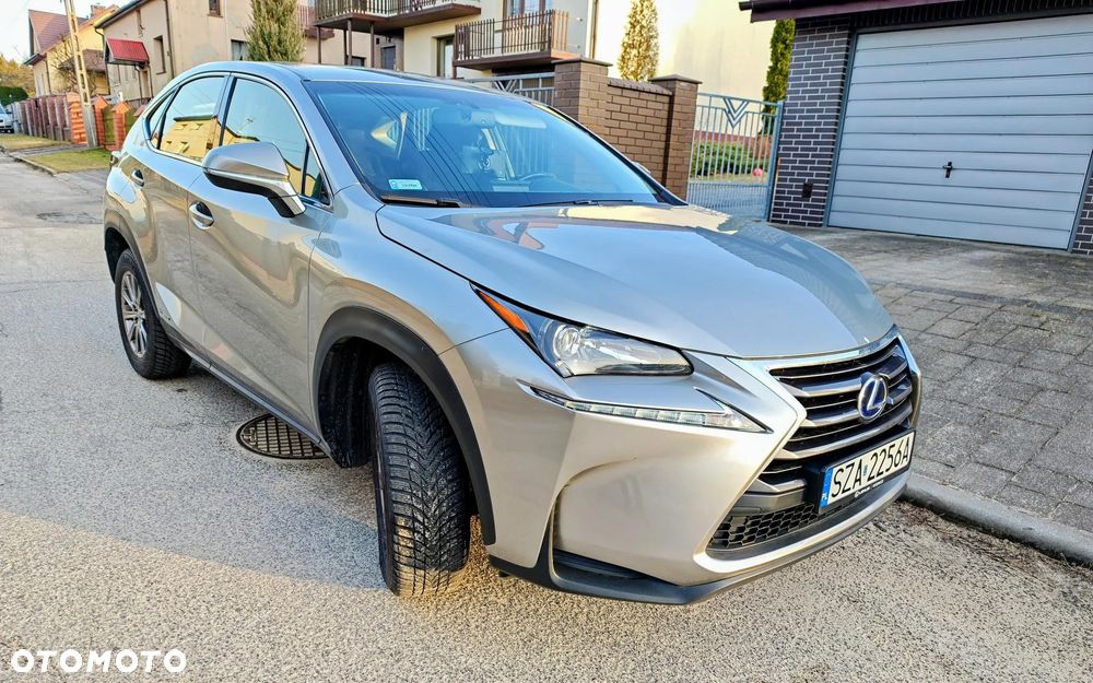 Lexus NX - 3