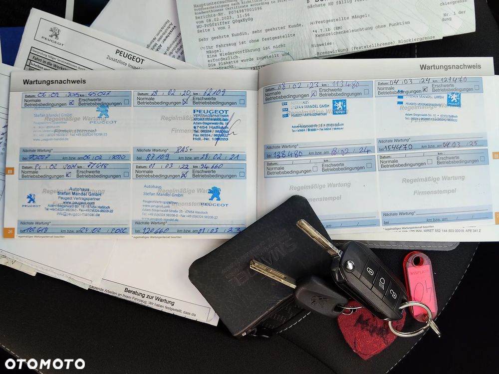 Peugeot 208 1.2 PureTech Style - 36