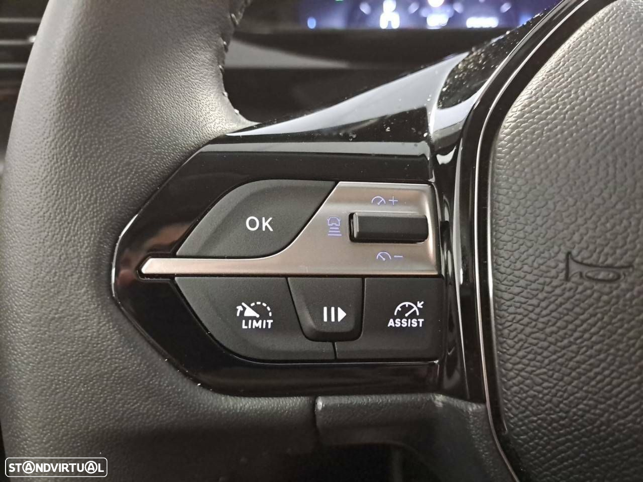 Peugeot 308 1.2 PureTech Allure EAT8 - 14