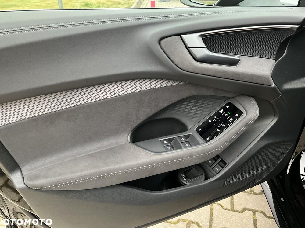 Audi A5 Limousine - 22